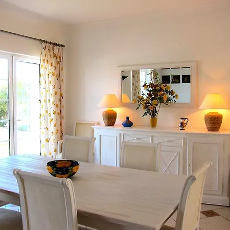 6 Bedroom Brady Private With Pool And Garden Albufeira