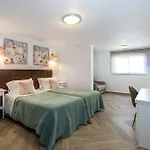 Villa Heated Pool 6 Bedroom Private In Center Of Olhos De Agua