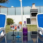 Heated Pool 6 Bedroom Private In Center Of Olhos De Agua Villa *