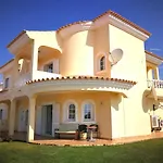 Heated Pool 6 Bedroom Private In Center Of Olhos De Agua Villa Albufeira