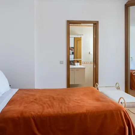 Heated Pool 6 Bedroom Private In Center Of Olhos De Agua Villa