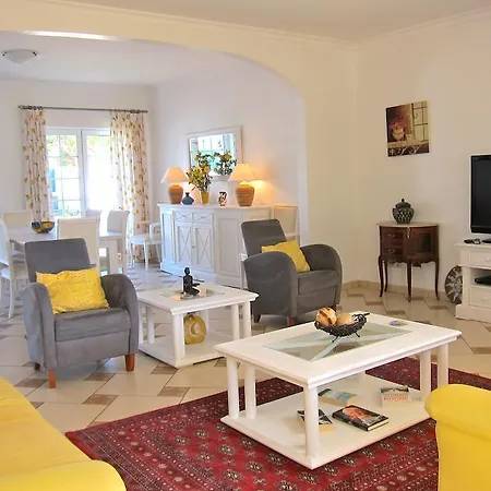 Willa 6 Bedroom Brady Private With Pool And Garden Albufeira