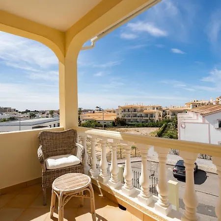 Heated Pool 6 Bedroom Private In Center Of Olhos De água * Albufeira